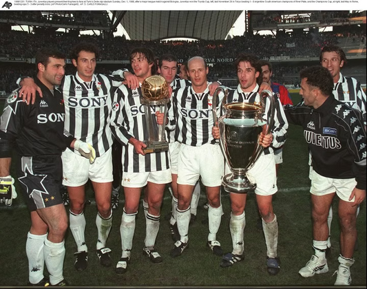 Juventus 95-96 - RetroJersey