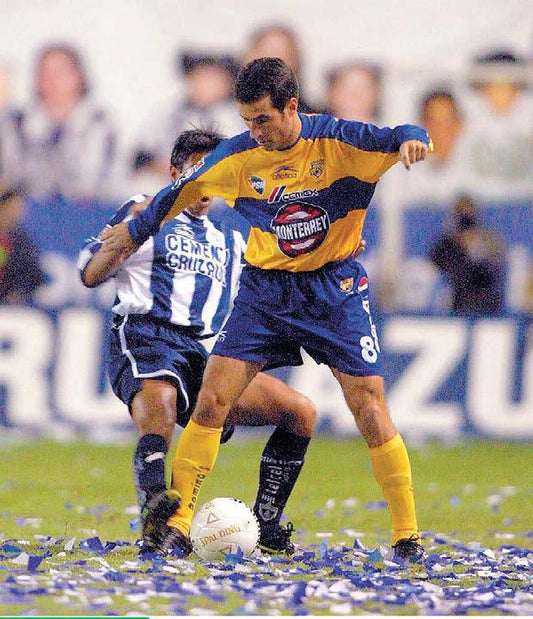 Tigres UANL 01–02 – RetroJersey