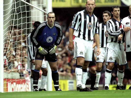 Newcastle United 1999–2000 – RetroJersey