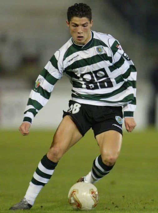 Sporting Portugal 01-03 Home – RetroJersey