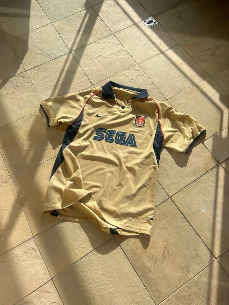 Arsenal 01-02 - RetroJersey